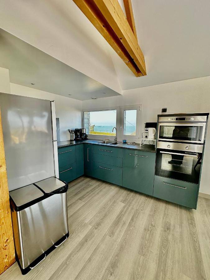 Location de vacances pour 6 personnes, avec vue et balcon à Saint-Côme-de-Fresné - 2