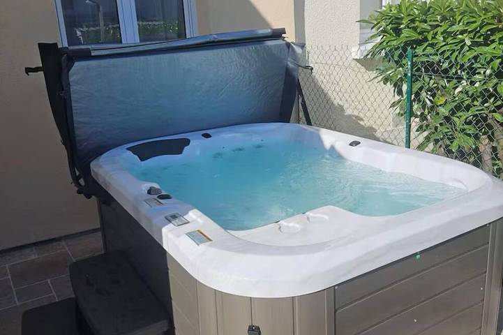 Holiday home for 6 people, with balcony, with pets - 1