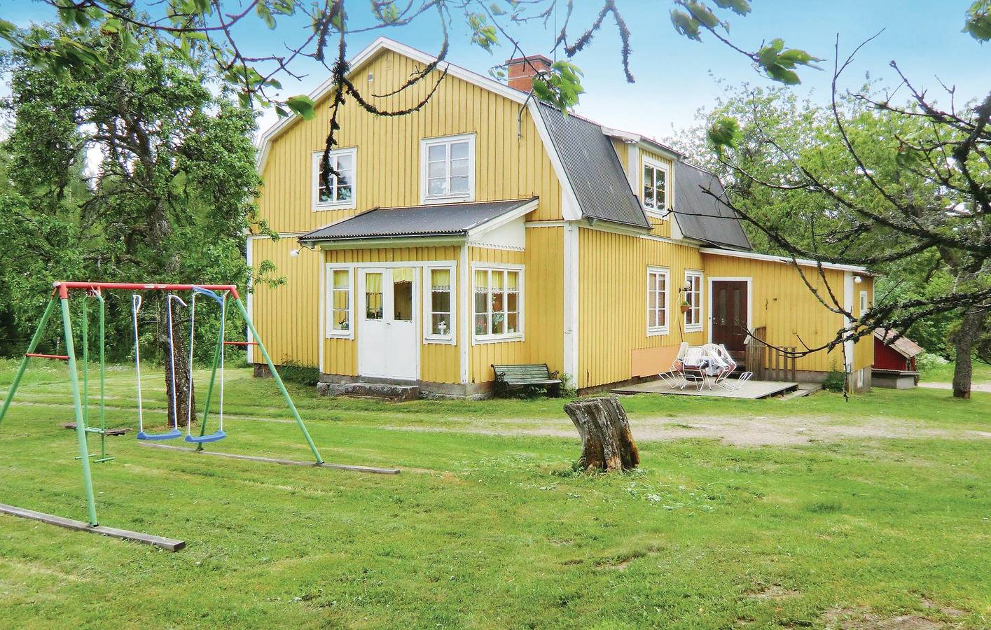 Hus för 6 Personer, med terass och trädgård