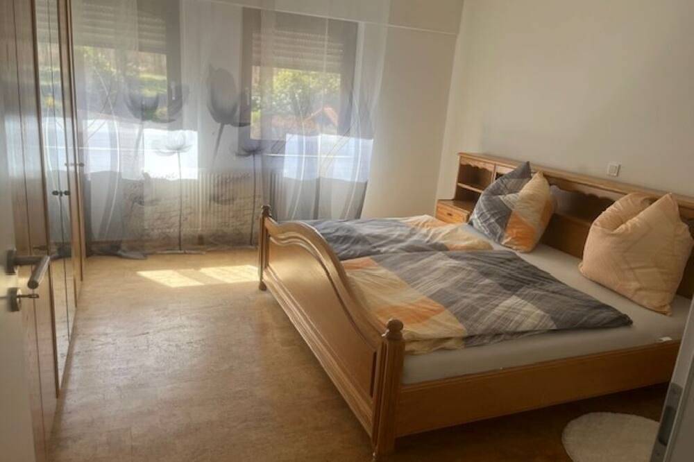 Weinsfelderhof\n8 Betten - Ferienhaus Ortsrandlage\n10 Min nach Luxemburg/Bitburg in Gilzem, Eifelkreis Bitburg-Prüm