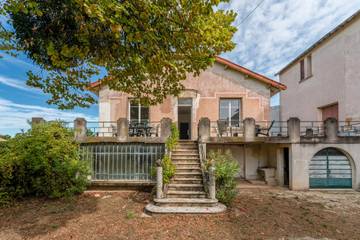 Gîte pour 6 personnes, avec balcon à Tulette