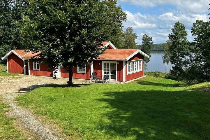 Ferienhaus für 6 Personen, mit Terrasse und Garten - 1