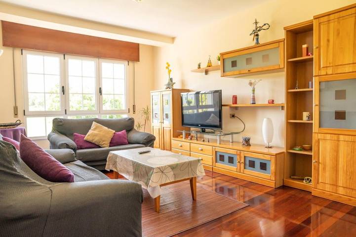 Apartamento de vacaciones para 6 personas, con jardín y vistas - 1
