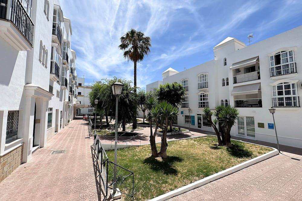 Entire apartment, Olea Suites Conil · 5 in Conil de la Frontera, Costa de la Luz