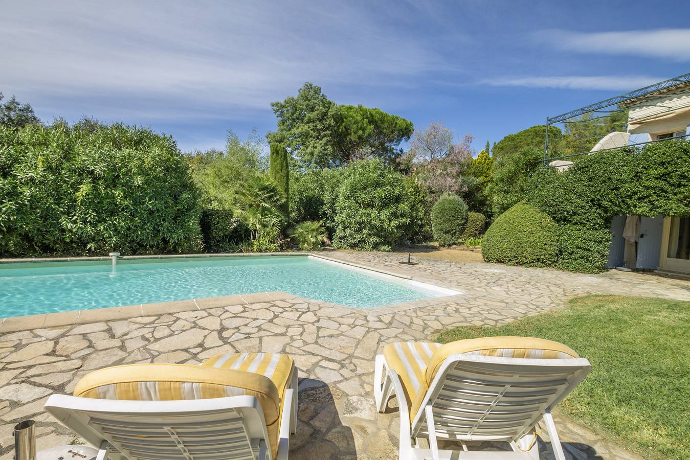 Mouramour (10p) with pool in Sainte Maxime in Grimaud, Middellandse Zeekust (Frankrijk)