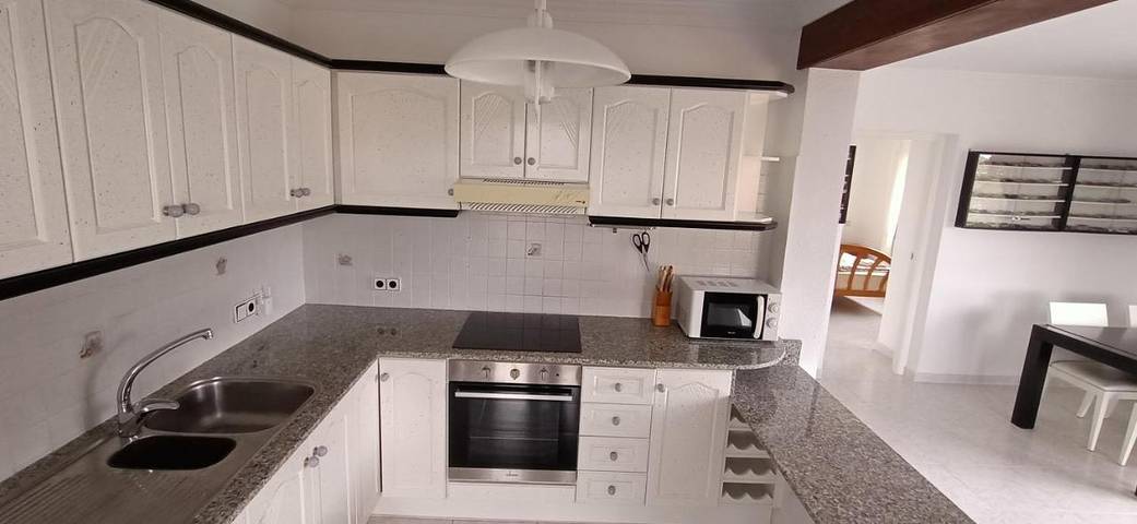 Ferienwohnung für 3 Personen, mit Balkon und Terrasse sowie Garten und Ausblick in els Poblets - 4