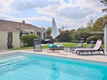 Gîte pour 6 personnes, avec piscine et terrasse à Moutiers-les-Mauxfaits