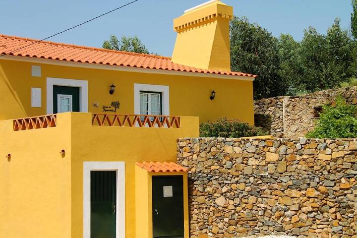 Casa rural para 5 personas, con Balcón y Terraza además de Jardín y Vistas en Castelo de Vide - 2