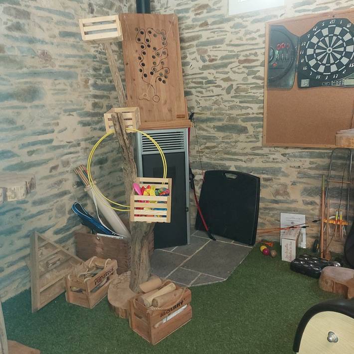 Gîte pour 15 personnes, avec jardin ainsi que terrasse et jacuzzi dans les Pays de la Loire - 4