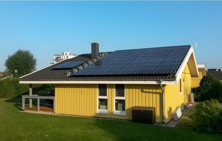 Ferienhaus für 4 Personen, mit Whirlpool und Garten sowie Sauna in Rechlin