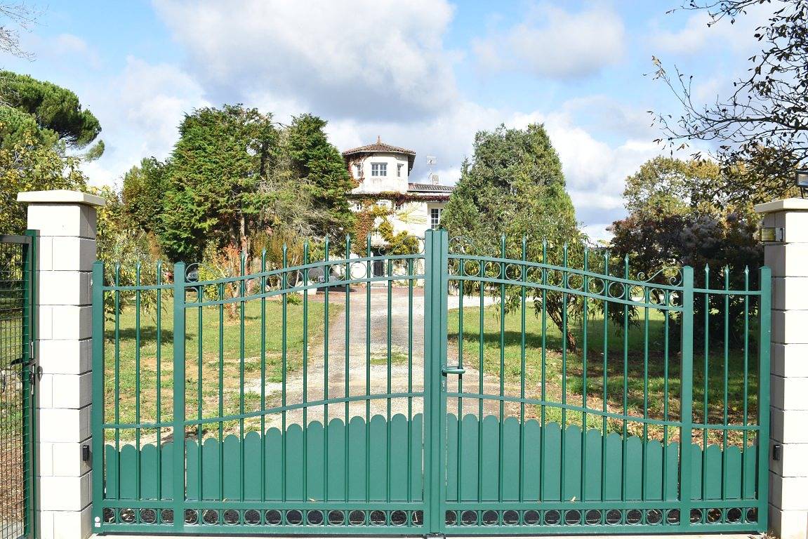 Appartement entier, La Créolina, appartement 500 m des Thermes in Jonzac, Région de Jonzac