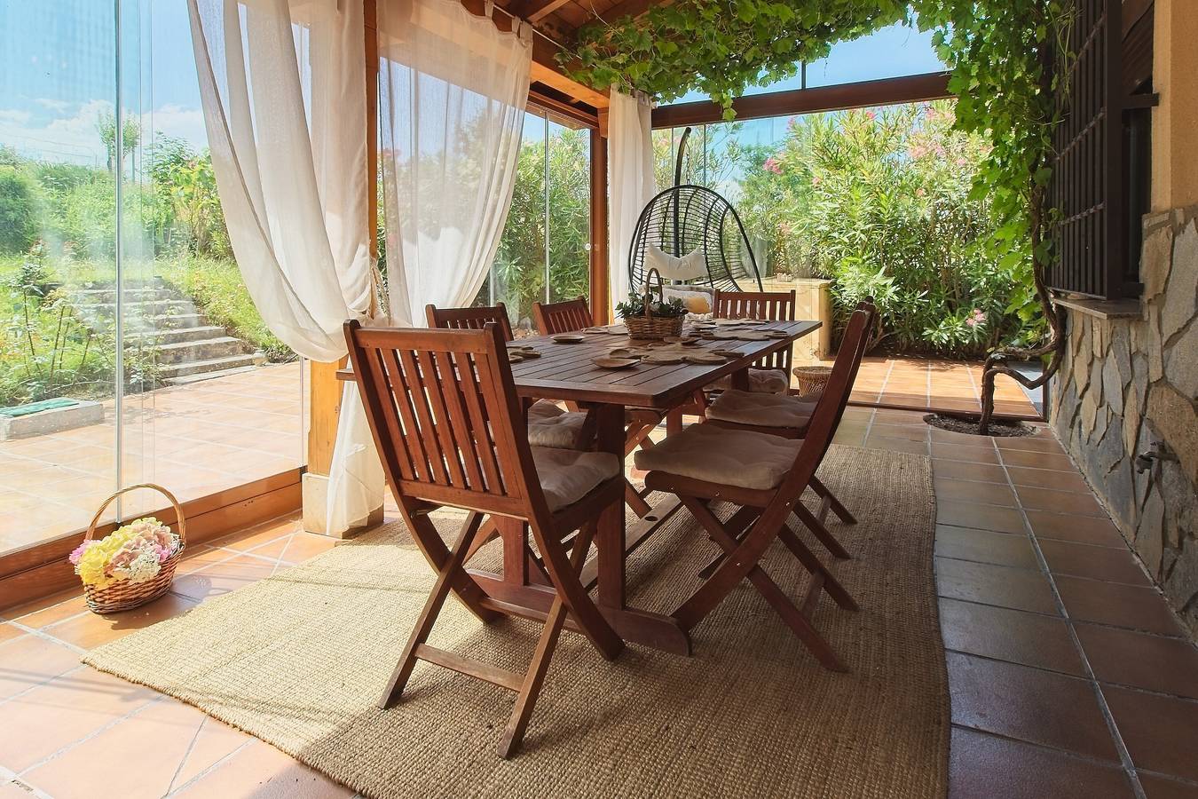Landhaus 'Kely' mit privater Terrasse, privatem Garten und Wi-Fi in Onzonilla, León und Umgebung