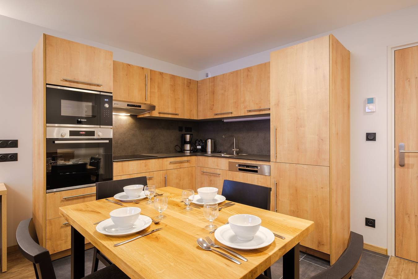 Apartamento entero, Résidence Le 16 in Lons-le-Saunier, Jura