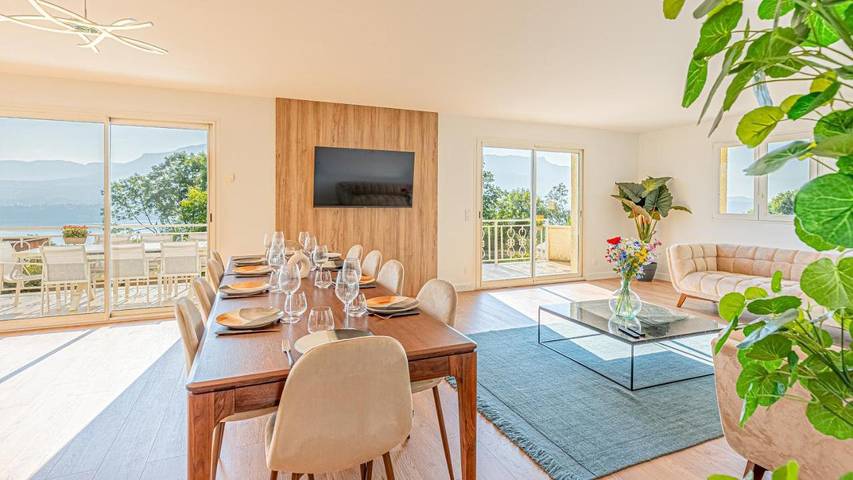 Location de vacances pour 16 personnes, avec jardin ainsi que vue sur le lac et vue, animaux acceptés à Bourdeau (Savoie) - 4