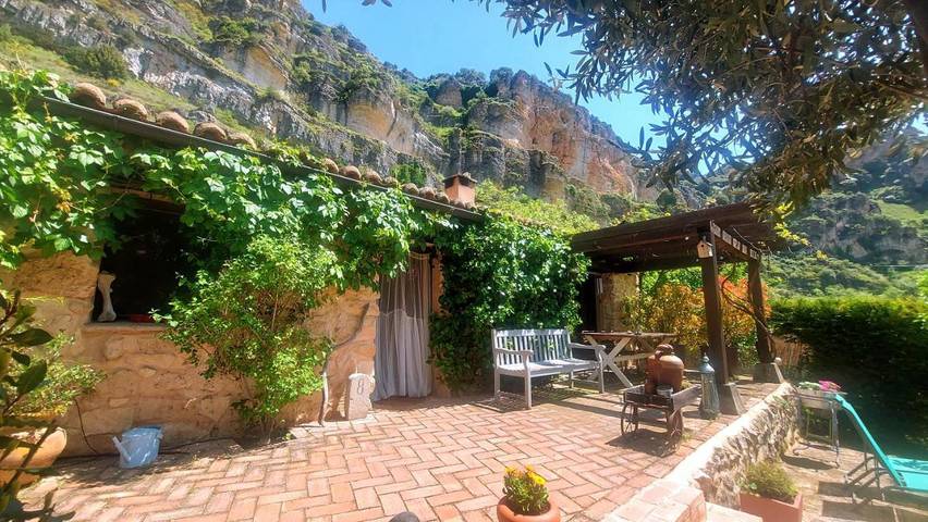 Casa rural para 10 personas, con vistas y jardín, Familias con niños en Serranía de Guadalajara - 2