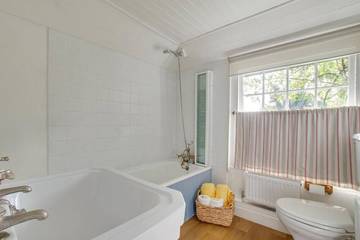 Cottage for 4 People in Rye, High Weald, Photo 2