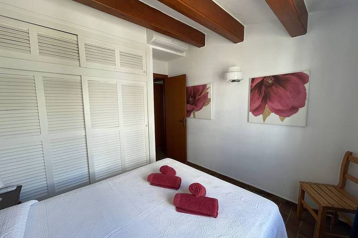 Entire apartment, Apartment in Fornells in Fornells, Es Mercadal