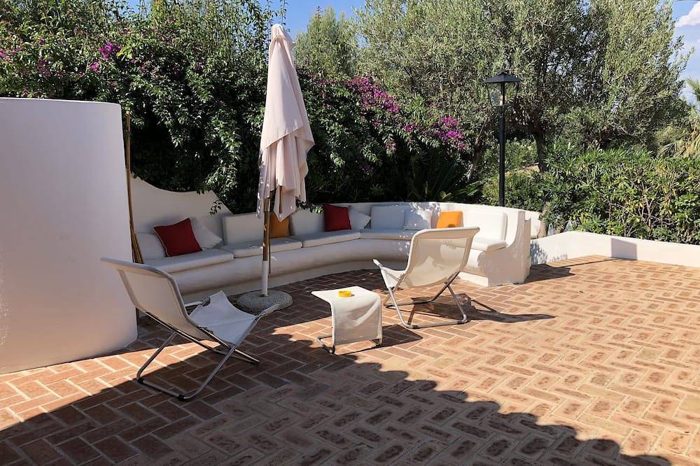 Parghelia beautiful cottage by the sea in Parghelia, Vibo Valentia Provinz
