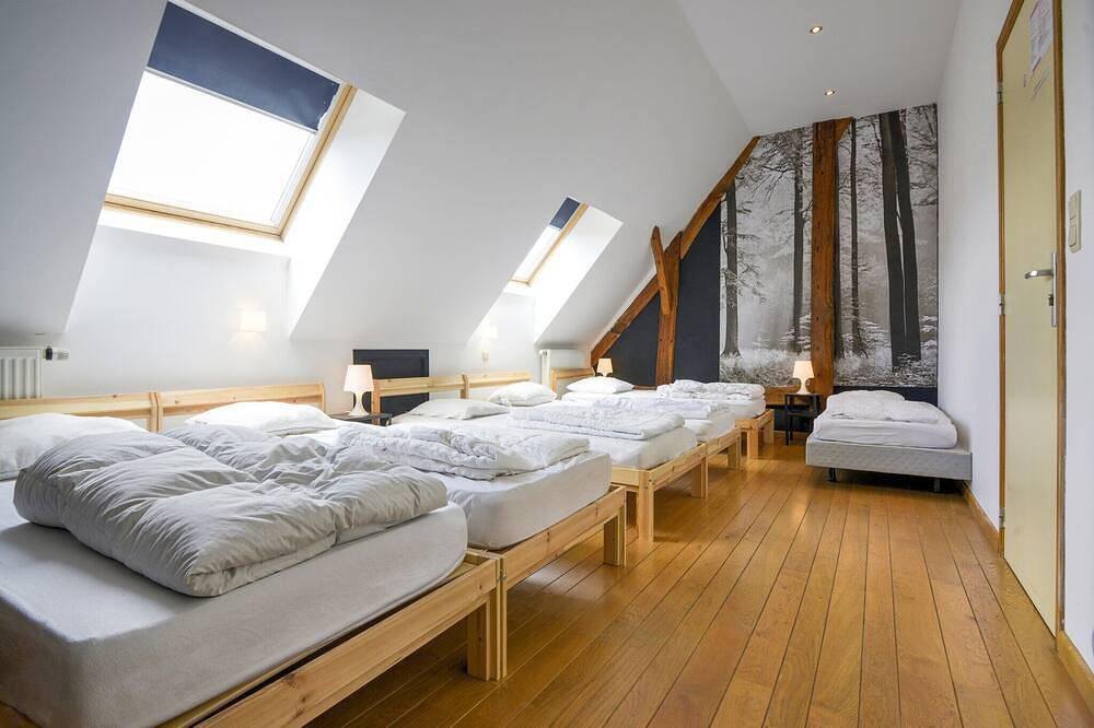 Group accommodation for families in Houyet in Houyet, Namur (region)