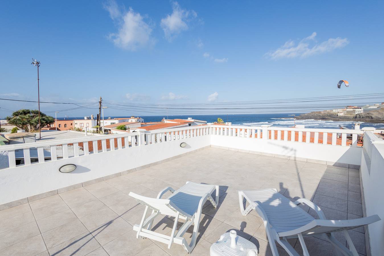 Sea Views Private Terrace 2Br House near the Beach in Hoya del Pozo, Telde