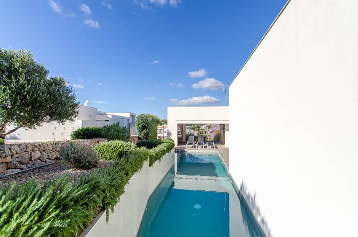 Location de vacances pour 8 personnes, avec jardin à Sant Lluís - 3