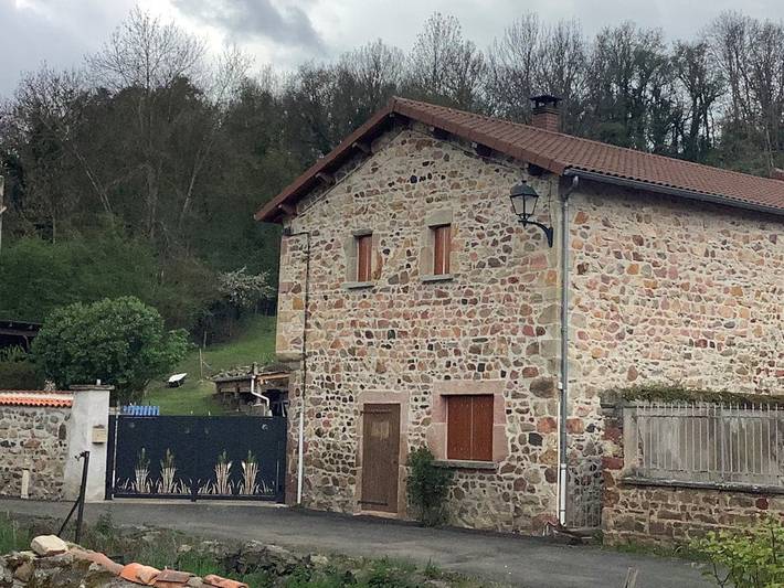Location de vacances pour 3 personnes, avec jardin dans Région de Besse-et-Saint-Anastaise - 3