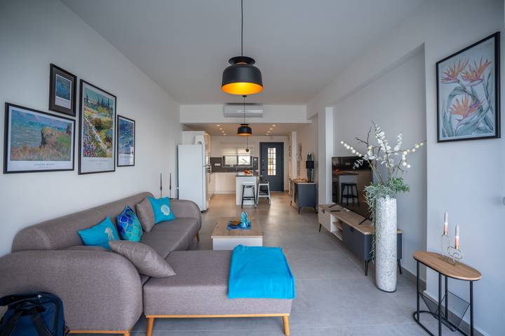 Ganze Wohnung, Oase am Meer mit privatem Pool und atemberaubender Aussicht in Nordzypern