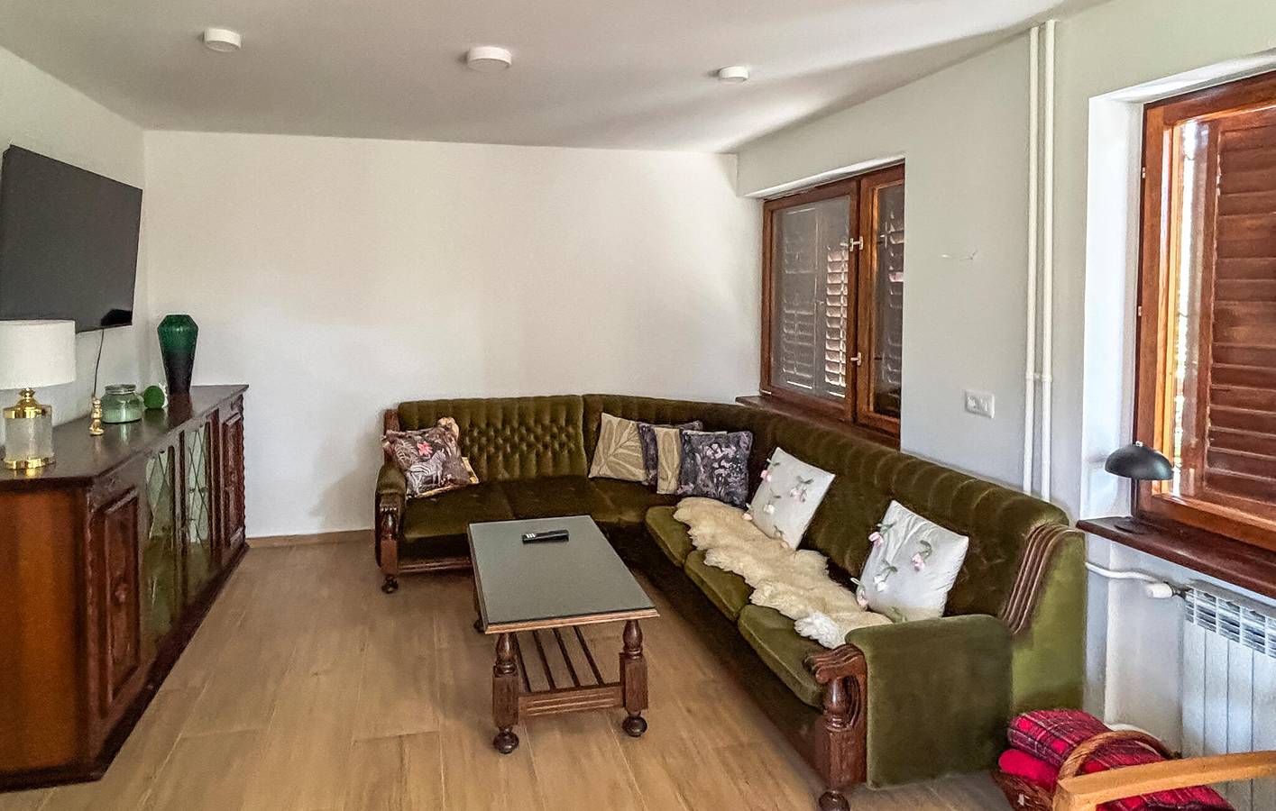Charmante Ferienwohnung: 900 m zum Strand, WLAN, Terrasse und Parkplatz inklusive in Zagreb und Umgebung