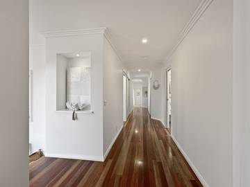 Holiday Rental for 8 People in Malua Bay, New South Wales, Photo 2