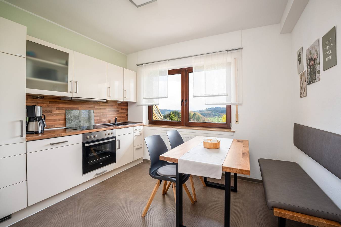 Entire apartment, Appartement Garden, 65qm, Terrace in Düdinghausen, Medebach