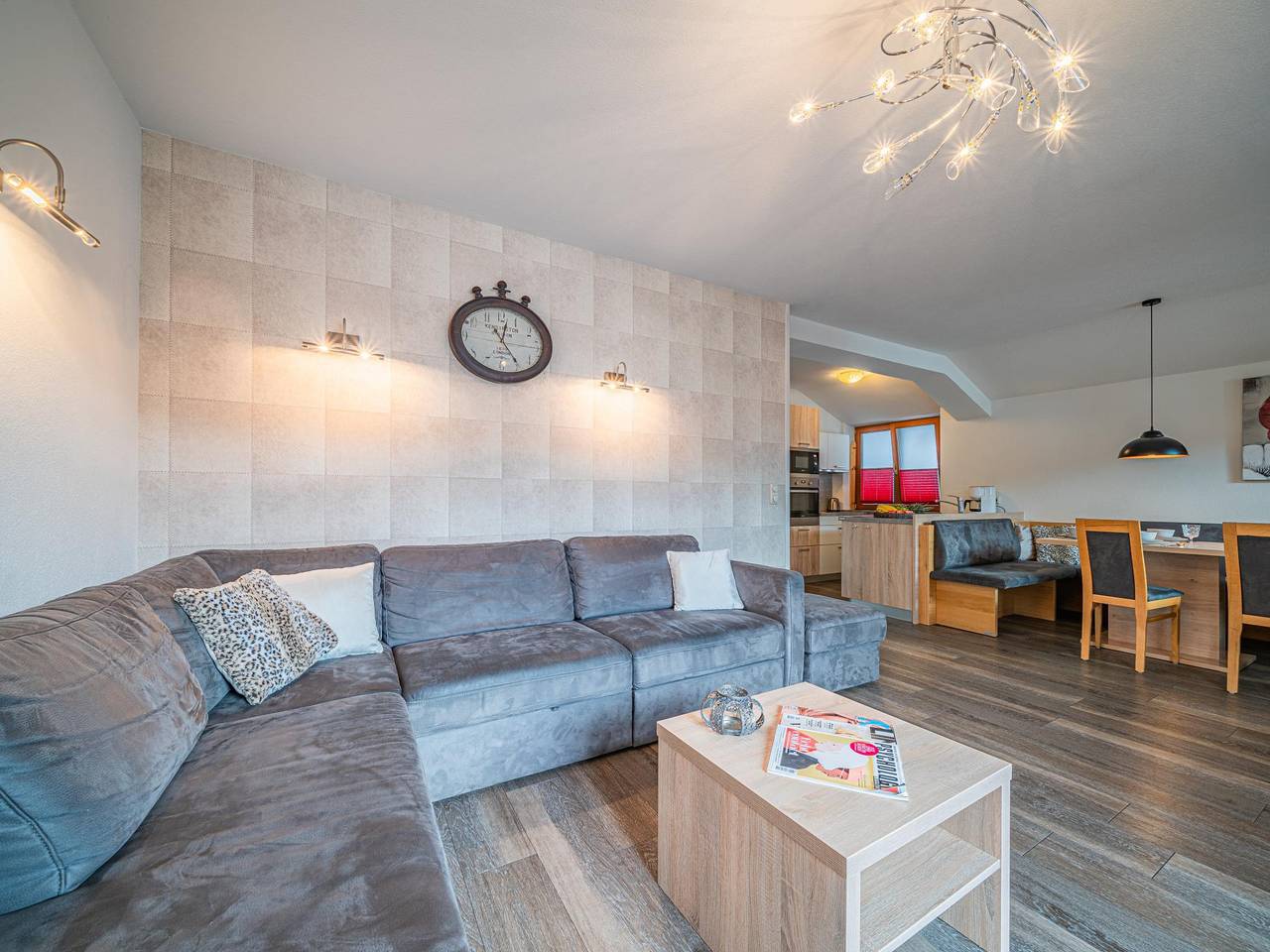 Geheel appartement, Modern ingericht penthouse met sauna in Westendorf in Westendorf (Tirol), Kaisergebirge