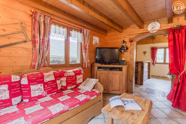 Gîte pour 8 personnes, avec jardin à Hauteluce - 4