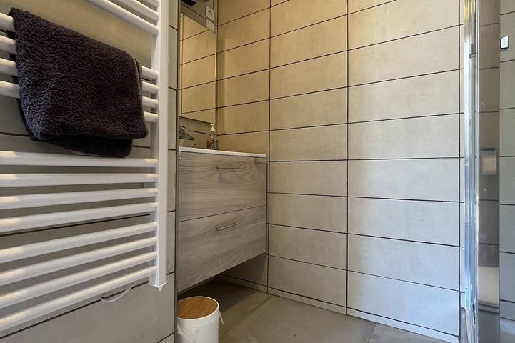 Entire apartment, Cap Corse, Sisco. Apartment in stone village house with sea view in Sisco, Cap Corse