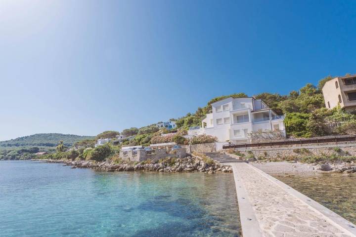 Ferienhaus für 6 Personen, mit Terrasse und Ausblick, mit Haustier