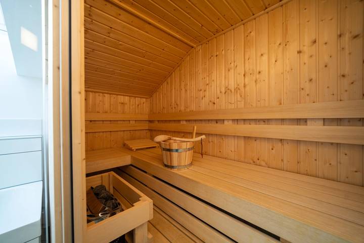 Bungalow für 4 Personen, mit Balkon/Terrasse und Terrasse