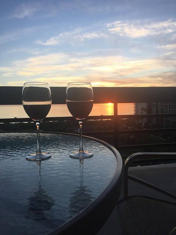 Vacation rental for 4 people, with yard and hot tub in Longboat Key