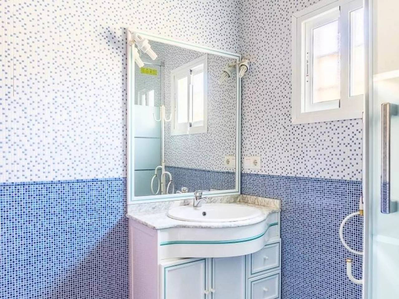 Haus 5 Personen in Dos Hermanas, Sevilla Provinz