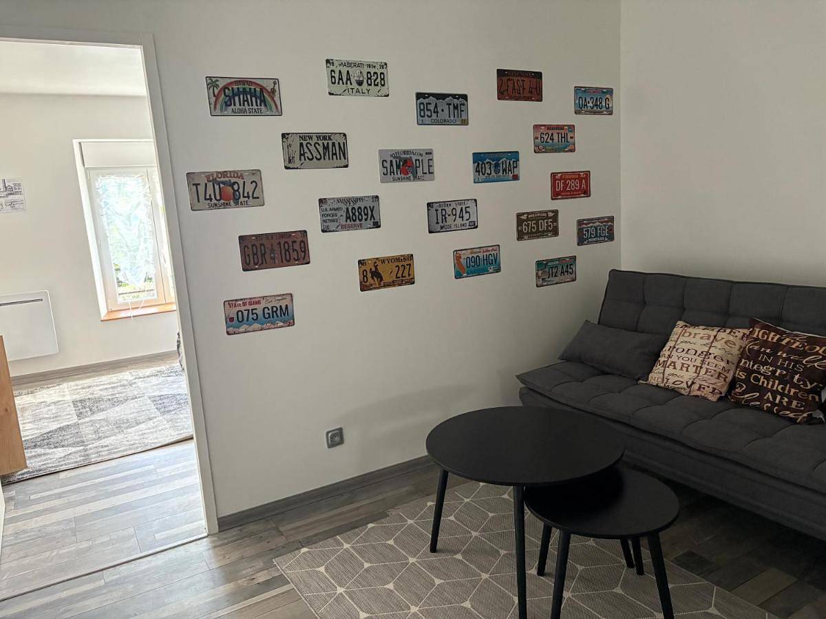 Appartement entier, Three-Bedroom Apartment in Corre, Haute-Saône