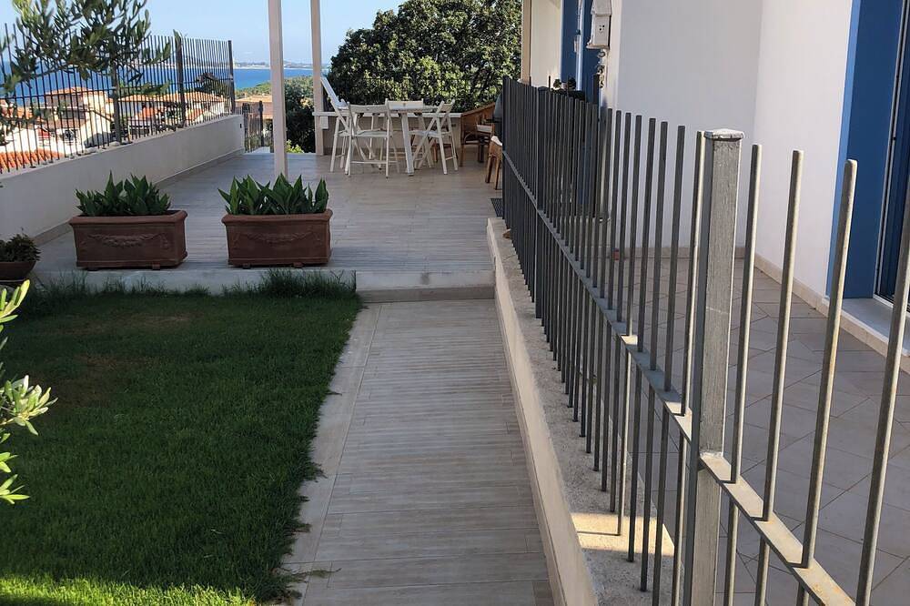 Prächtige Schönheiten der Ogliastra in Santa Maria Navarrese, Baunei