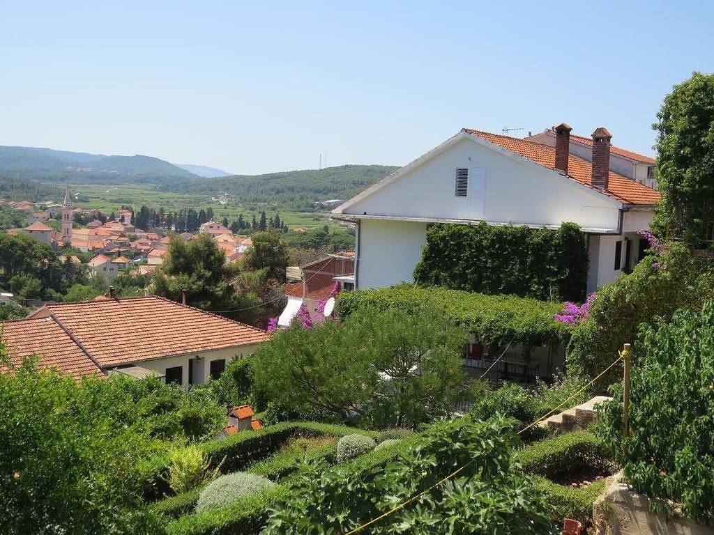 Appartamento vacanze a Općina Jelsa a partire da 72€ a notte