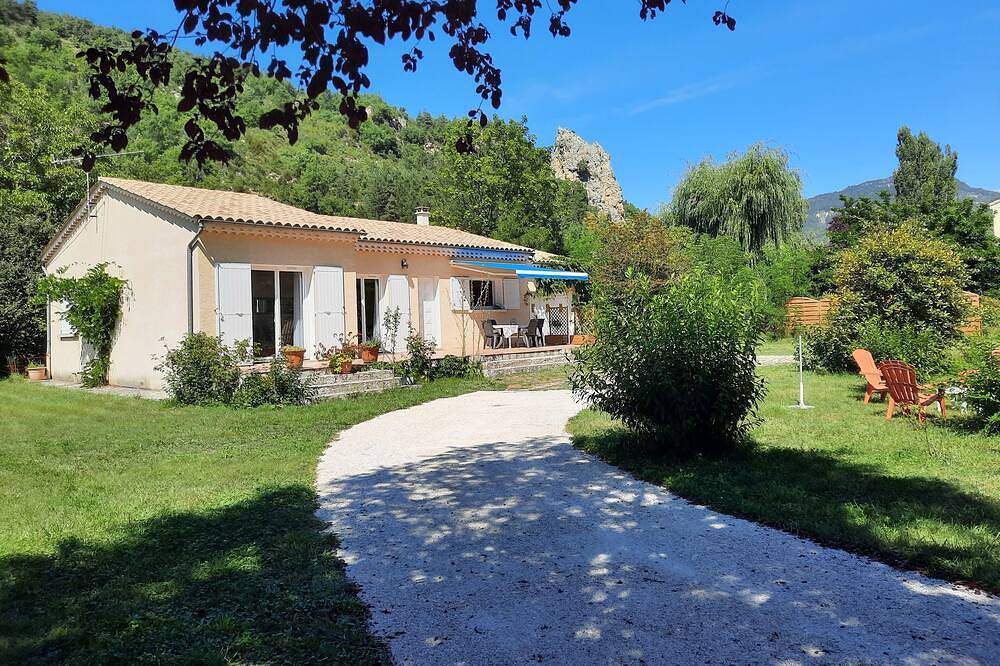 Villa Verdon Castellane Très Agréable Villa Spacieuse, Grand Jardin Arboré in Castellane, Regionaler Naturpark Verdon