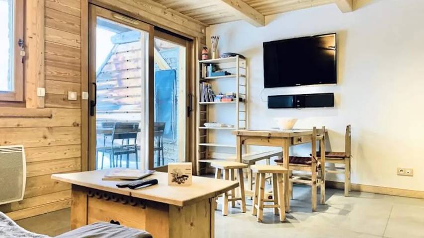 Gîte pour 8 personnes, avec Terrasse dans Office de Tourisme de l'Alpe d'Huez - 2