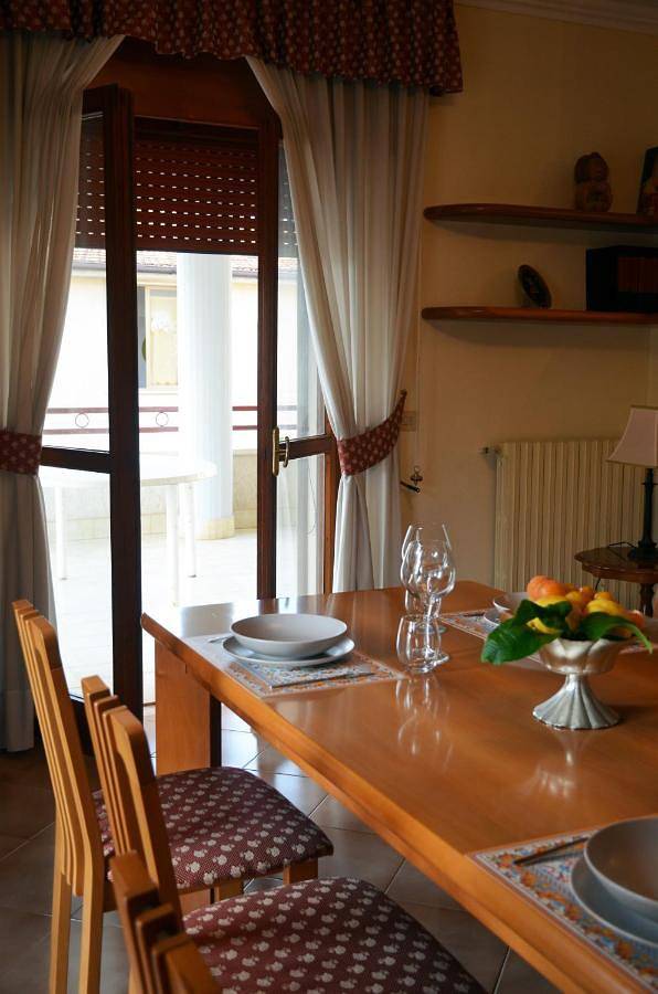 Appartamento vacanze per 4 persone, con terrazza e giardino - 1