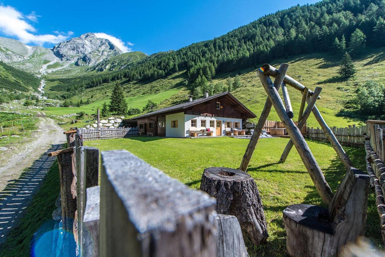 Esclusivo Alpine Eco Chalet Oberkofl: vista montagna, terrazza privata, stube, hot tub, Wifi in Valle Aurina, Alpi della Zillertal