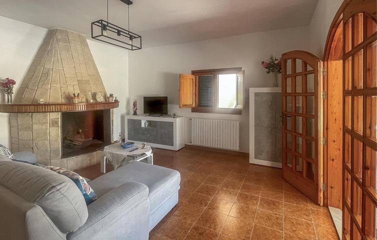Ferienhaus für 10 Personen, mit Terrasse und Garten sowie Pool in Apulien - 4