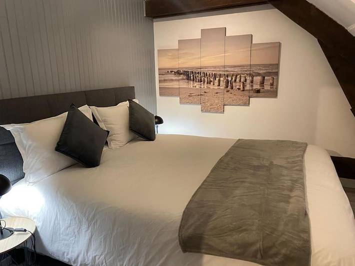 Location de vacances pour 4 personnes, avec terrasse dans Ardevon - 2