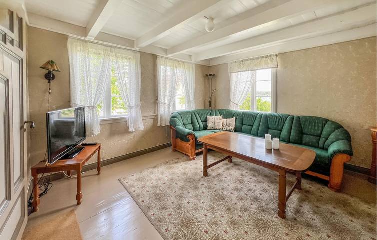 Ferienhaus für 6 Personen mit Terrasse in Lillesand
