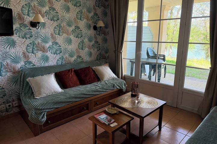 Apartamento entero, Lakeview appartement in tranquil surroundings close to Monflanquin in Monflanquin, Región de Villeneuve-sur-Lot