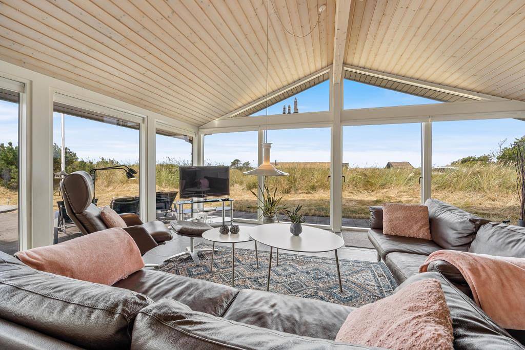 Traumhaftes Ferienhaus mit Whirlpool für 8 Personen in Blavand, Varde