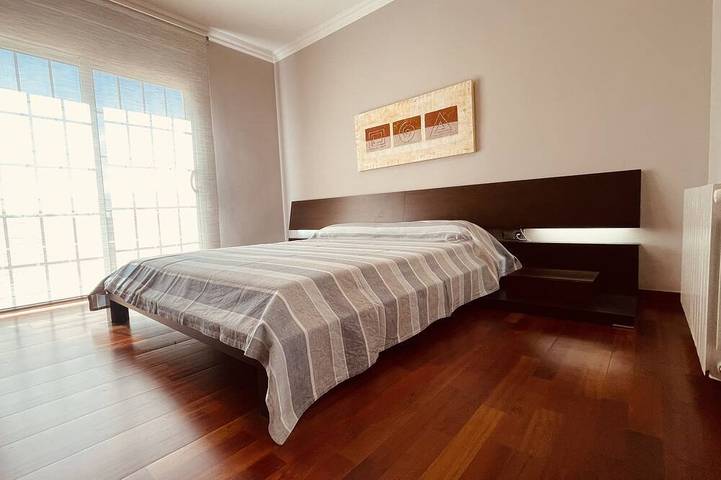 Location de vacances pour 6 personnes, avec balcon et jardin à Sils - 2